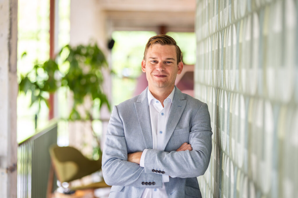 Glenn Hayes - CCO